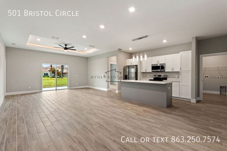 501 Bristol Cir - Photo 5 of 26