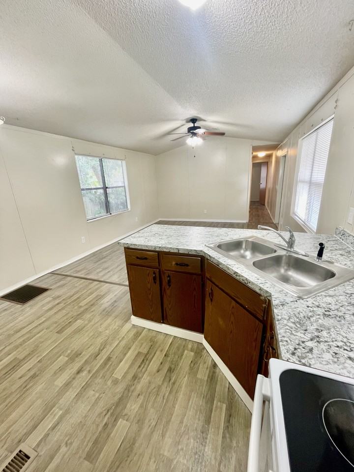 232 Stockton St #15-232 - Photo 6 of 41