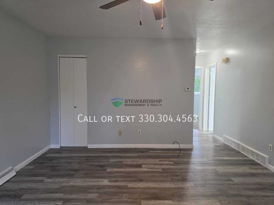 519 Taff Cir #C - Photo 3 of 19