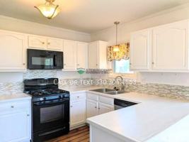 featured image of 940 17th St Ne