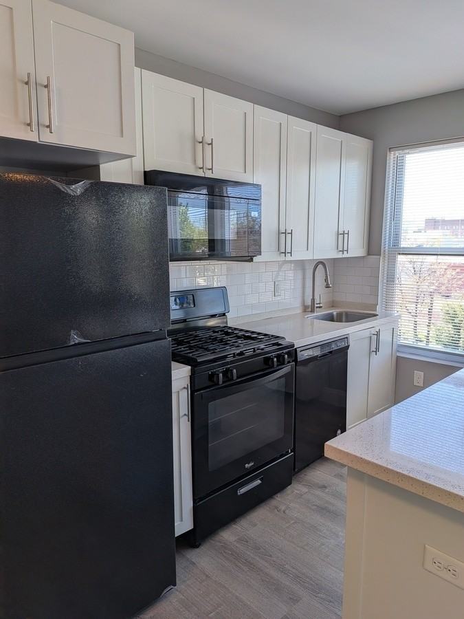 21 Canfield St #3B - Photo 4 of 14