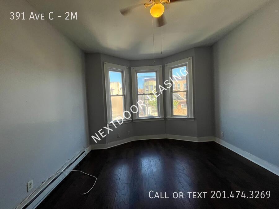 391 Avenue C #2M - Photo 6 of 8