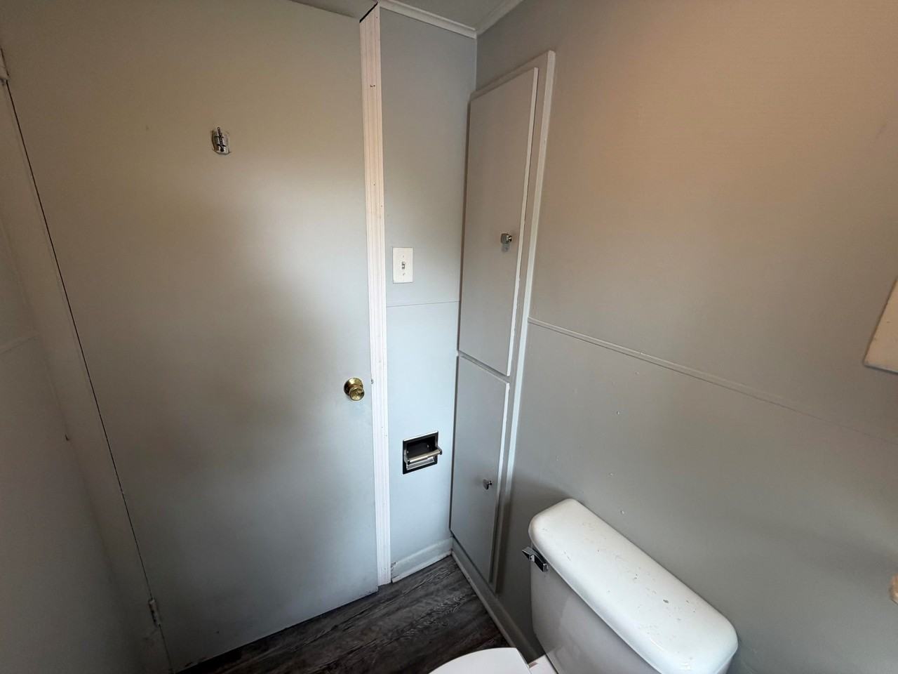 1221 E Williams St #E - Photo 7 of 18