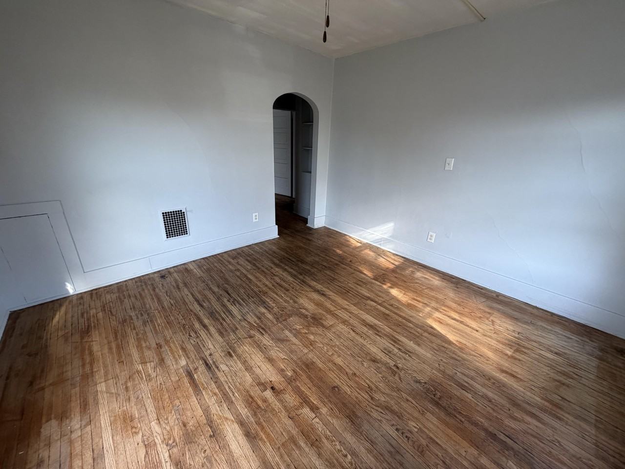 528 N Grant St Apt 3 - Photo 7 of 9