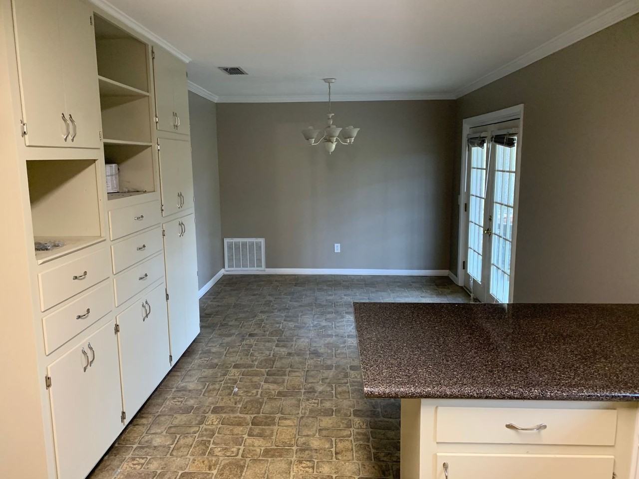 3016 Burson Dr - Photo 5 of 9