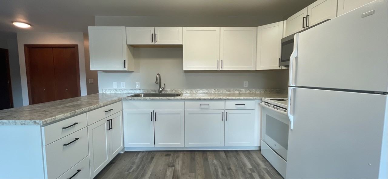 706 Ouida Way #4 - Photo 7 of 17