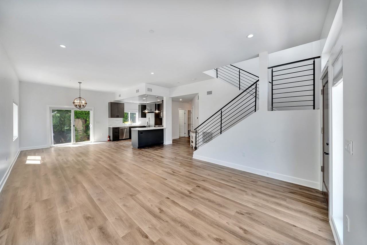 3533 Tuller Ave - Photo 6 of 47