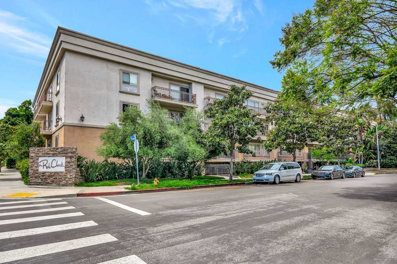 141 S Clark Dr #418 - Photo 2 of 25