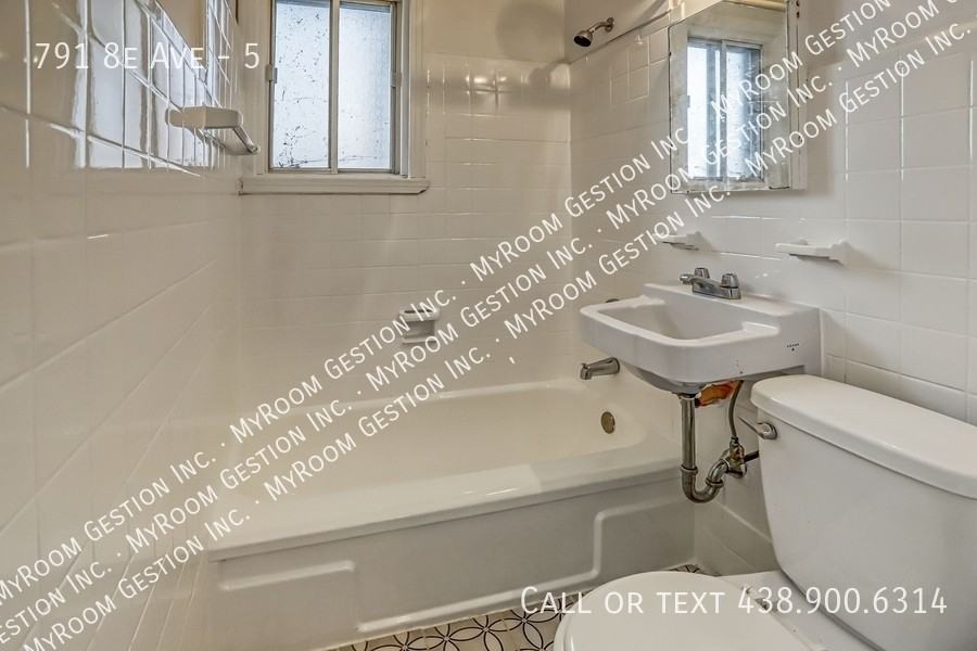 791 8e Av #5 - Photo 7 of 10
