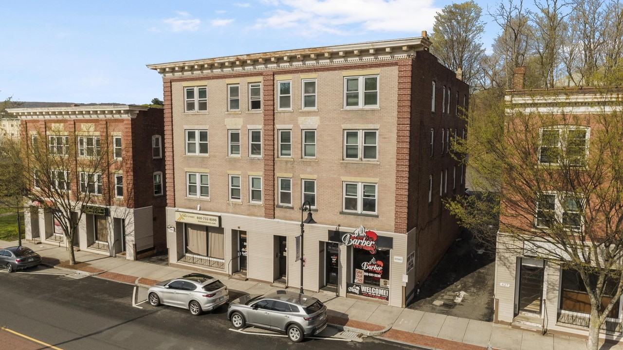 425 N Main St #8 - Photo 2 of 17