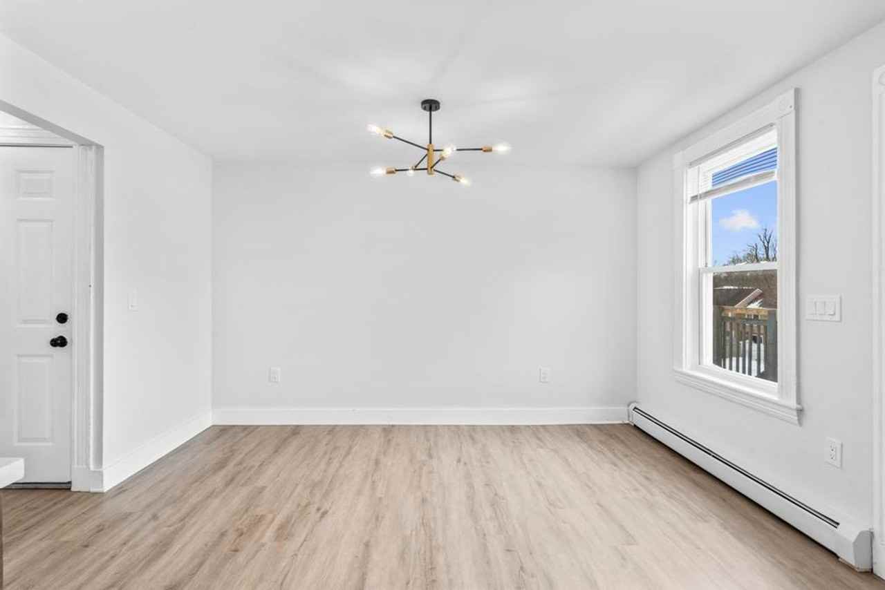 30 Anthony St #30A - Photo 7 of 20