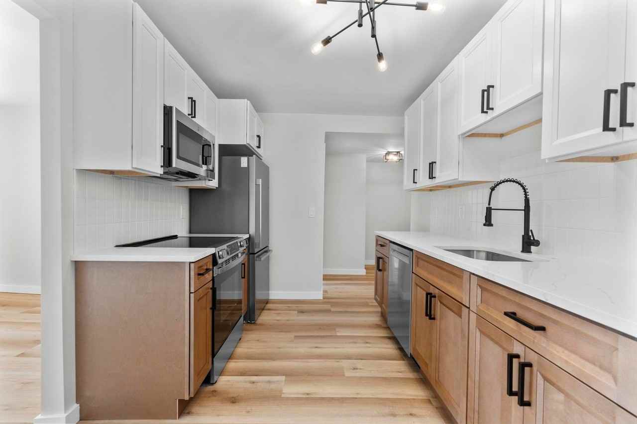 411-431 N Main St. Rd #12 - Photo 4 of 20