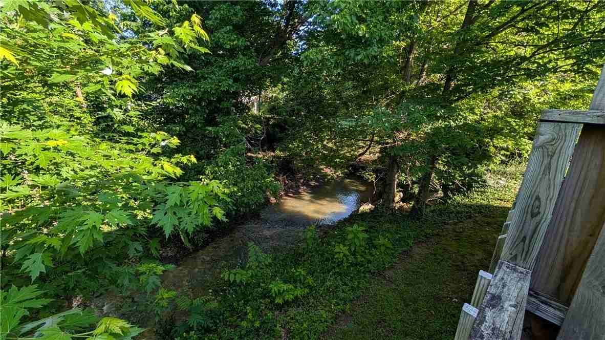 3143 N Old Missouri Rd - Photo 3 of 9