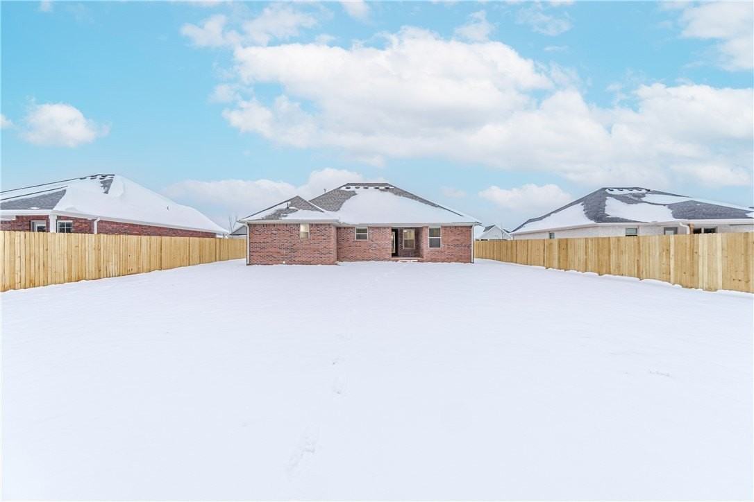 933 Hampton St - Photo 3 of 17