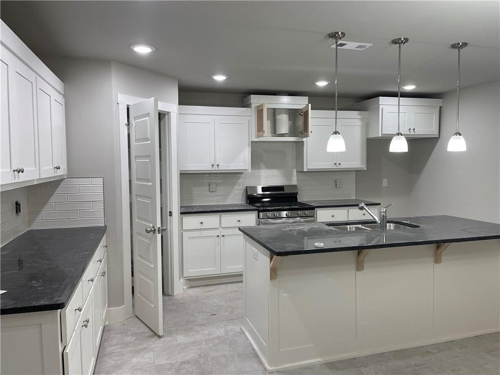 505 N Collins Ave #A - Photo 3 of 7