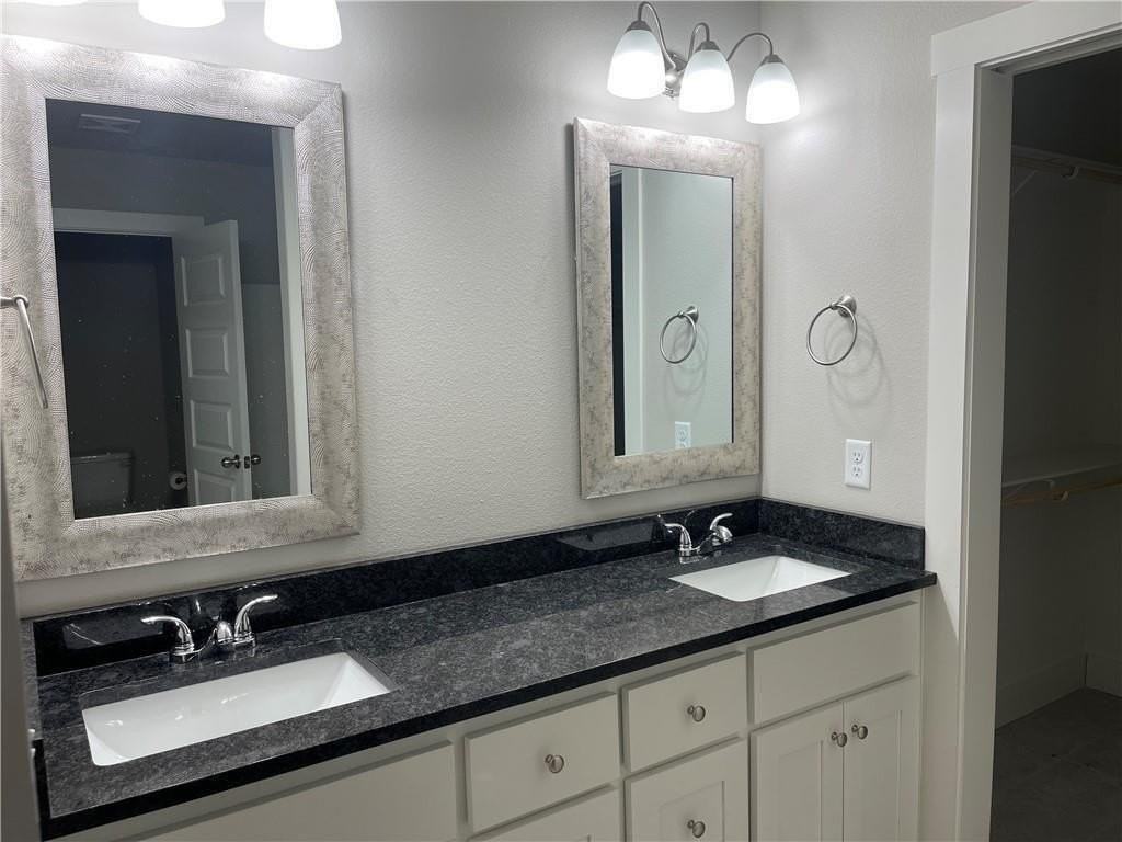 505 N Collins Ave #A - Photo 7 of 7