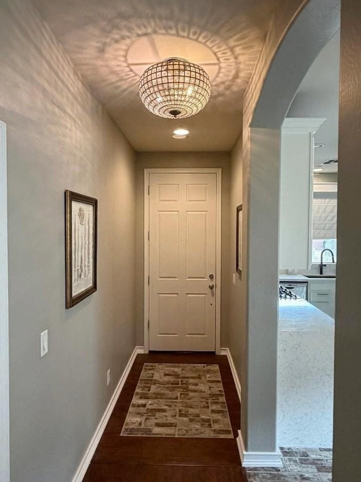 12767 W Lowden Rd - Photo 6 of 48