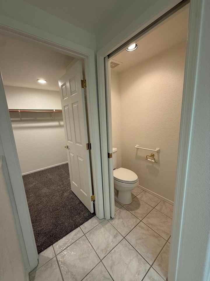 45 E 9th Pl #71 - Photo 7 of 15