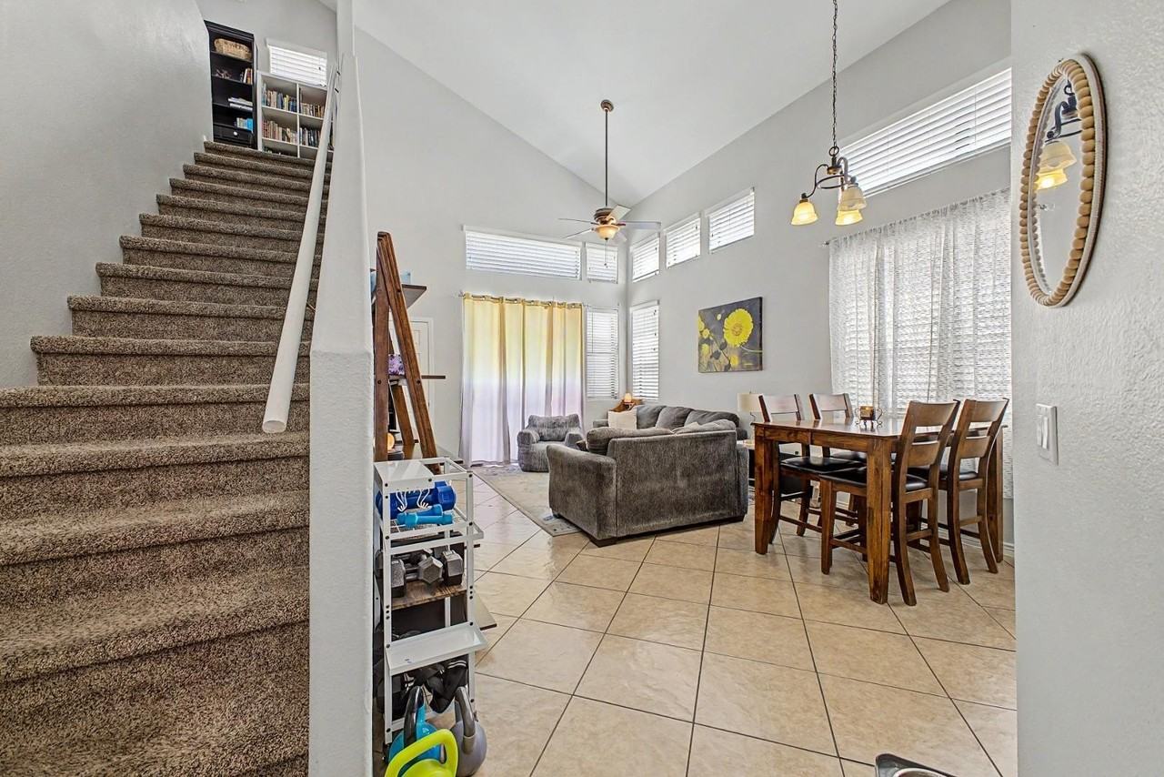 6730 E Preston St #8 - Photo 7 of 29