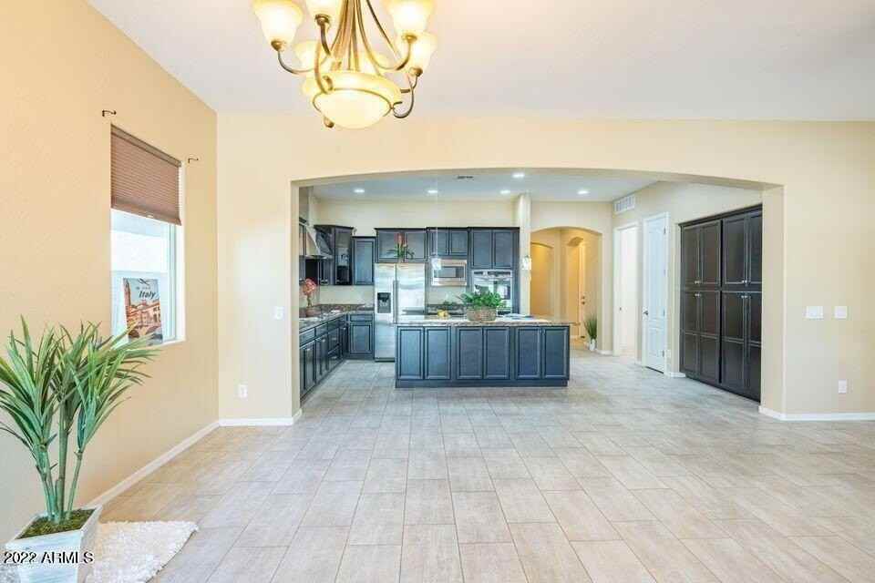 5434 S Forest Ave - Photo 5 of 23