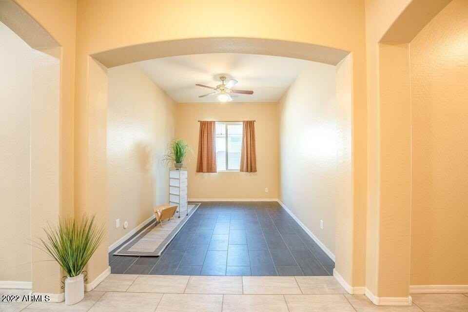 5434 S Forest Ave - Photo 6 of 23