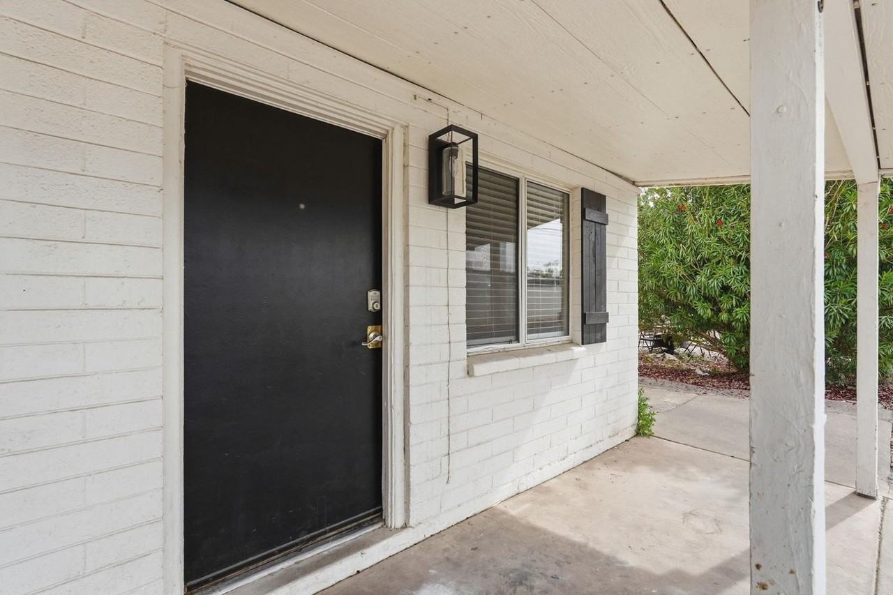 623 S Country Club Dr #3 - Photo 4 of 21