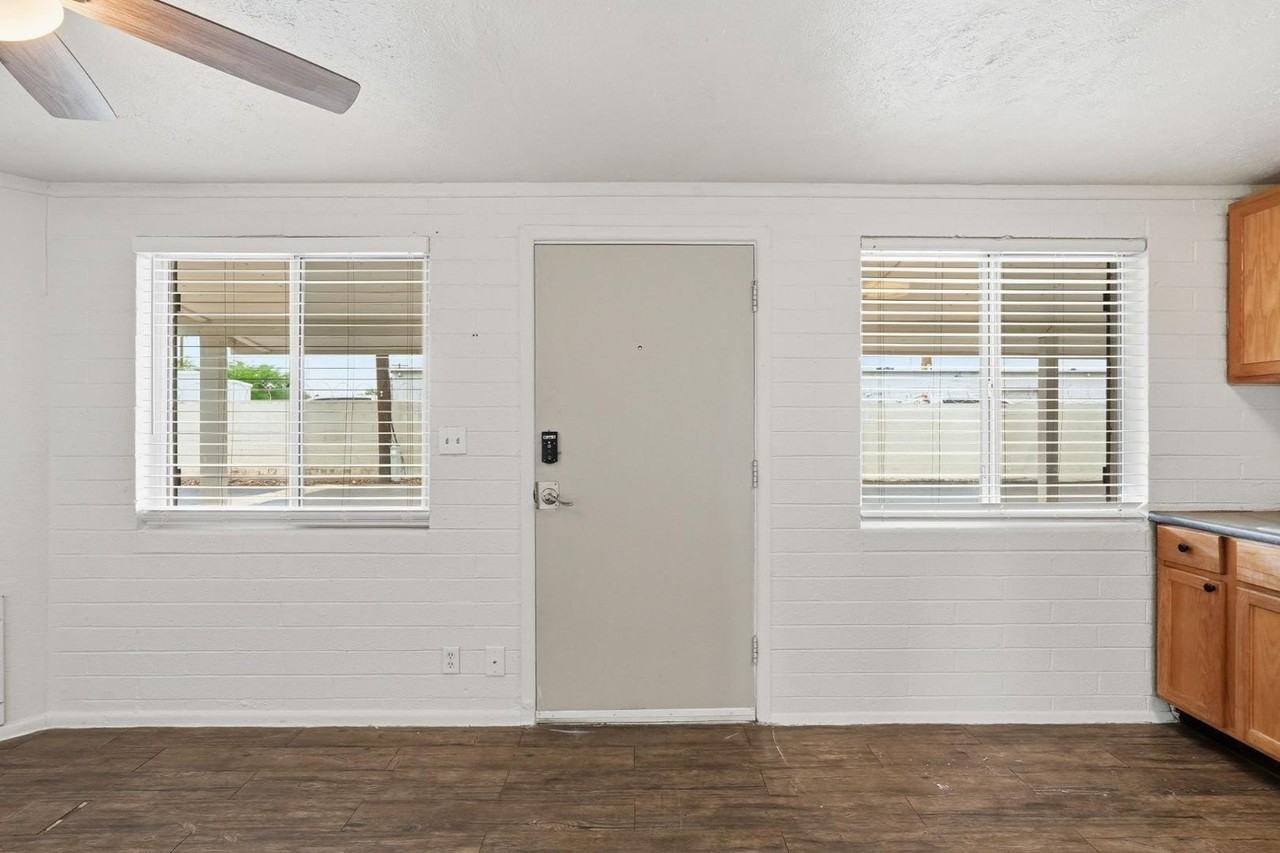 623 S Country Club Dr #3 - Photo 5 of 21