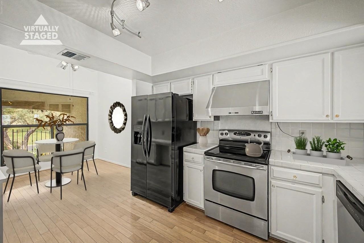 5736 N 25th St - Photo 7 of 50