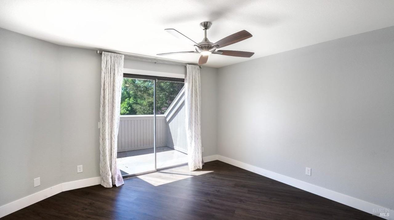 1328 Mission Blvd - Photo 6 of 16