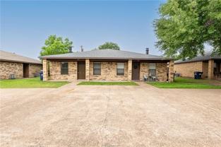 705 San Benito Dr - Photo 1 of 1