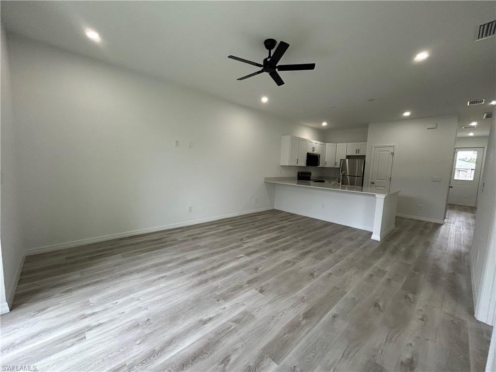 457 Bell Blvd S #2 - Photo 4 of 20