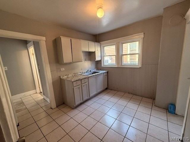 140 Parkridge Ave - Photo 4 of 12