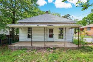 624 Denton - Photo 1 of 1