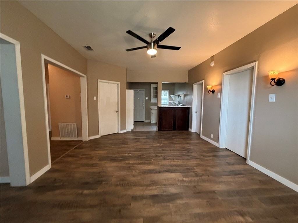 426 Palmero St - Photo 6 of 15
