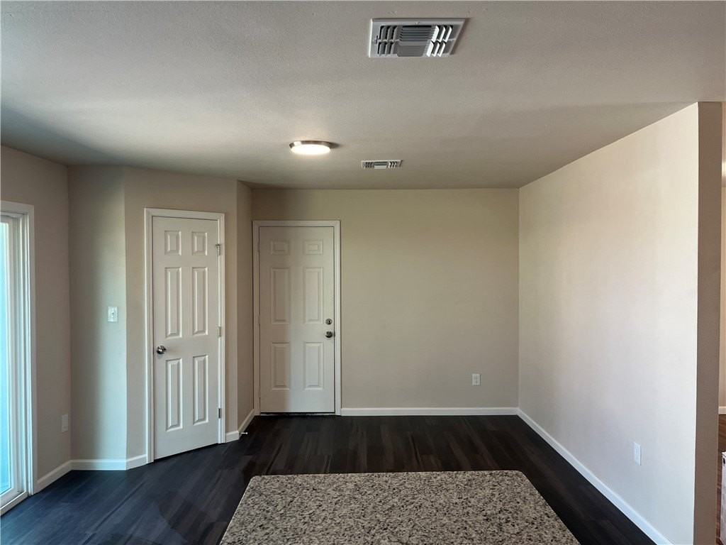 3809 Brookside Dr - Photo 3 of 22