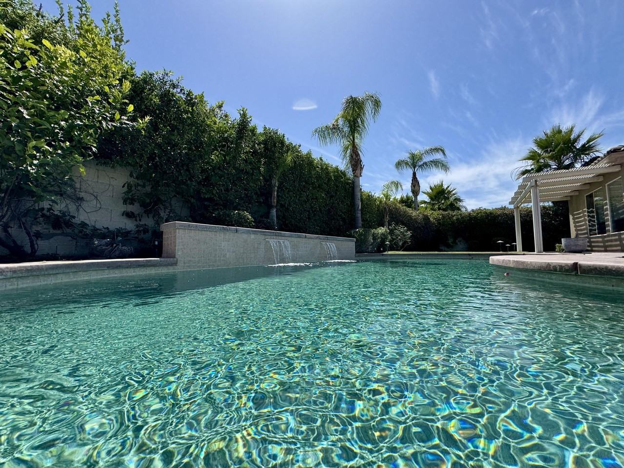 25 Buckingham Way - Photo 5 of 37