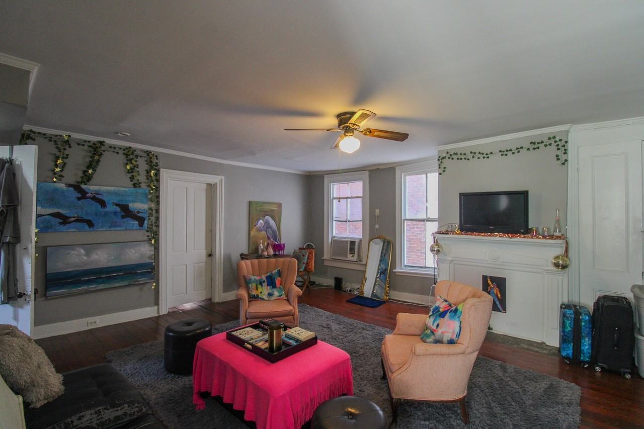 25 George St #C - Photo 3 of 11