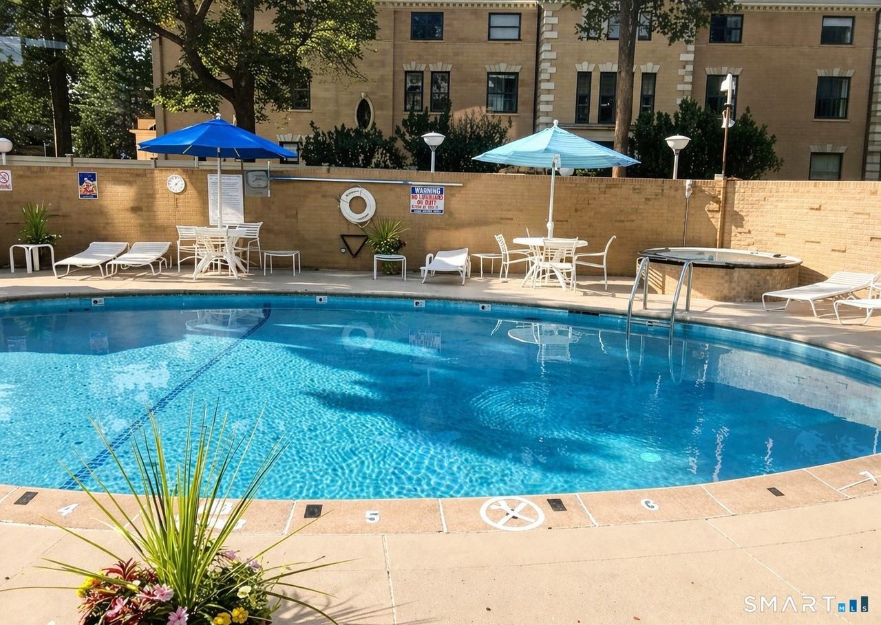 30 Woodland St #9H - Photo 6 of 24