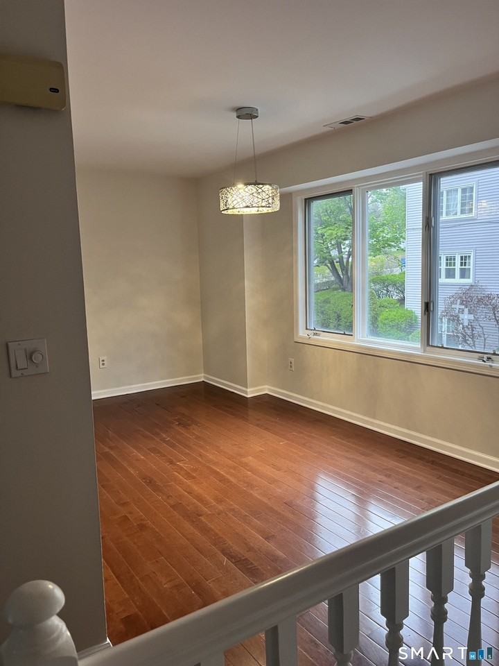 2700 Bedford St #O - Photo 5 of 18