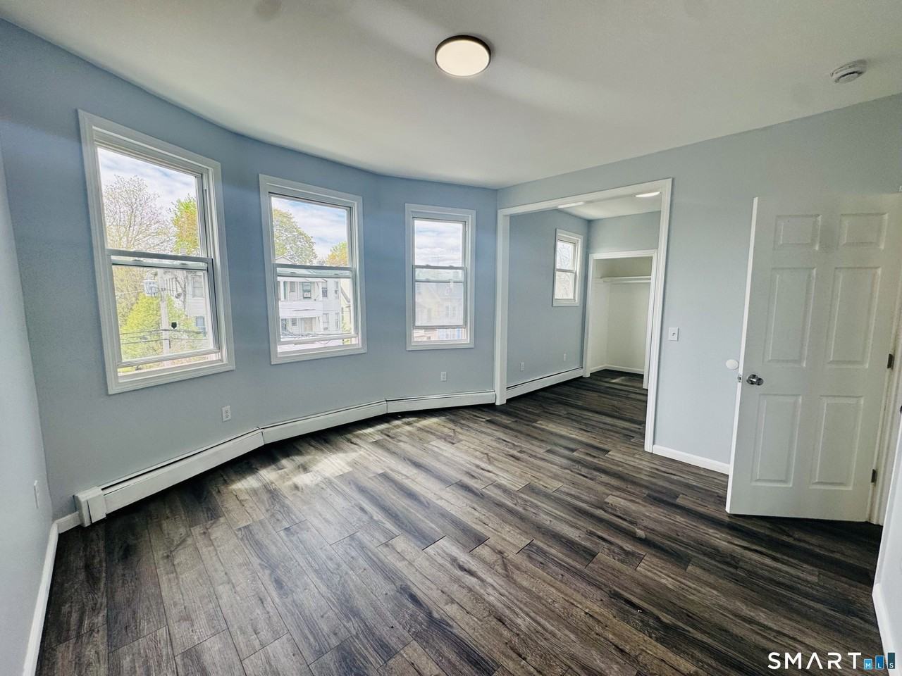 898 Hancock Ave #3 - Photo 2 of 12