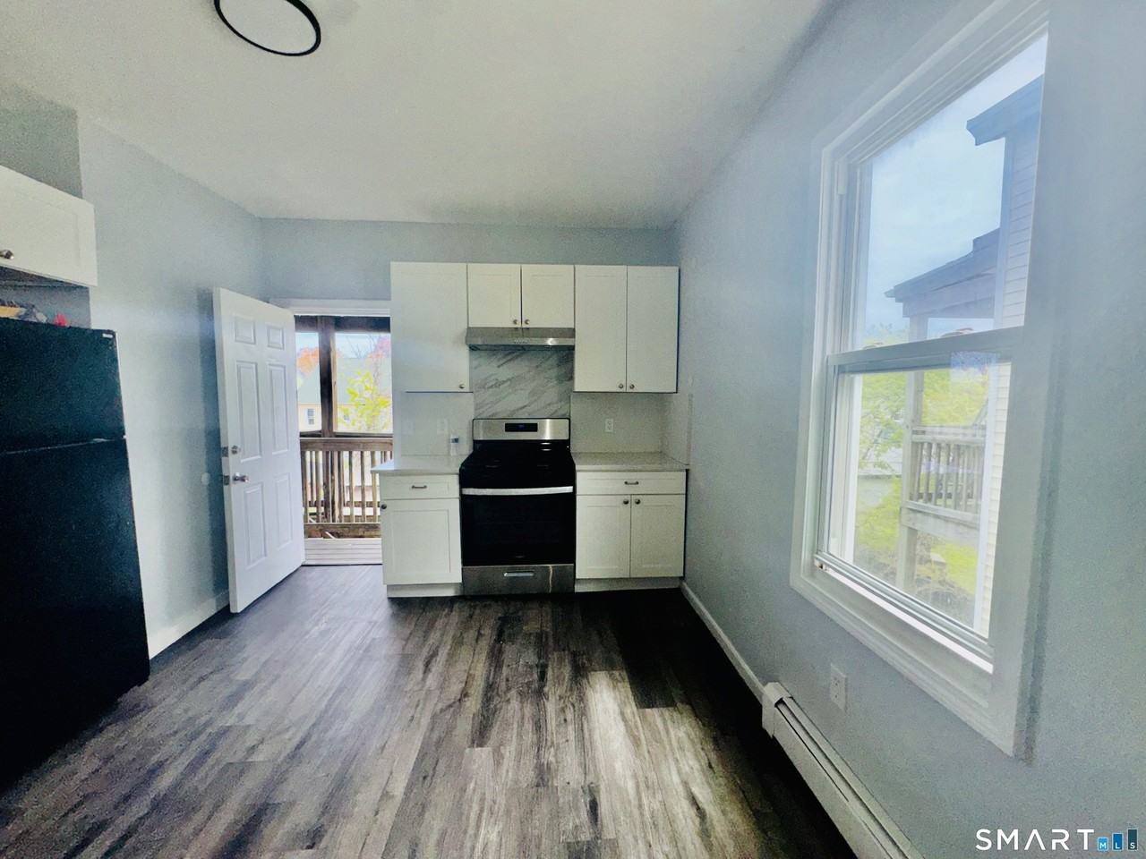 898 Hancock Ave #3 - Photo 7 of 12