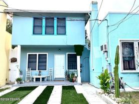 311 N Oleander Ave #B - Photo 1 of 1