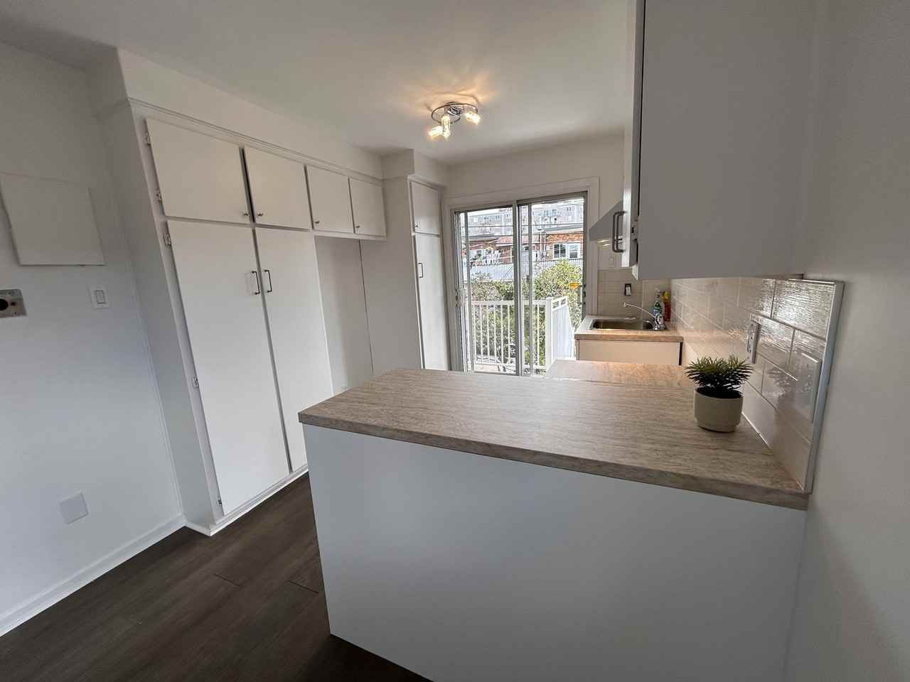 4632 Rue Bourdages - Photo 2 of 24