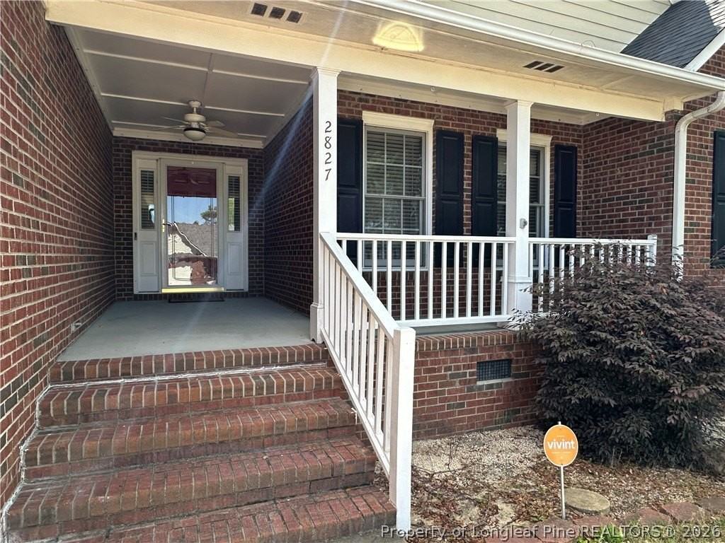 2827 Beringer Dr - Photo 4 of 42