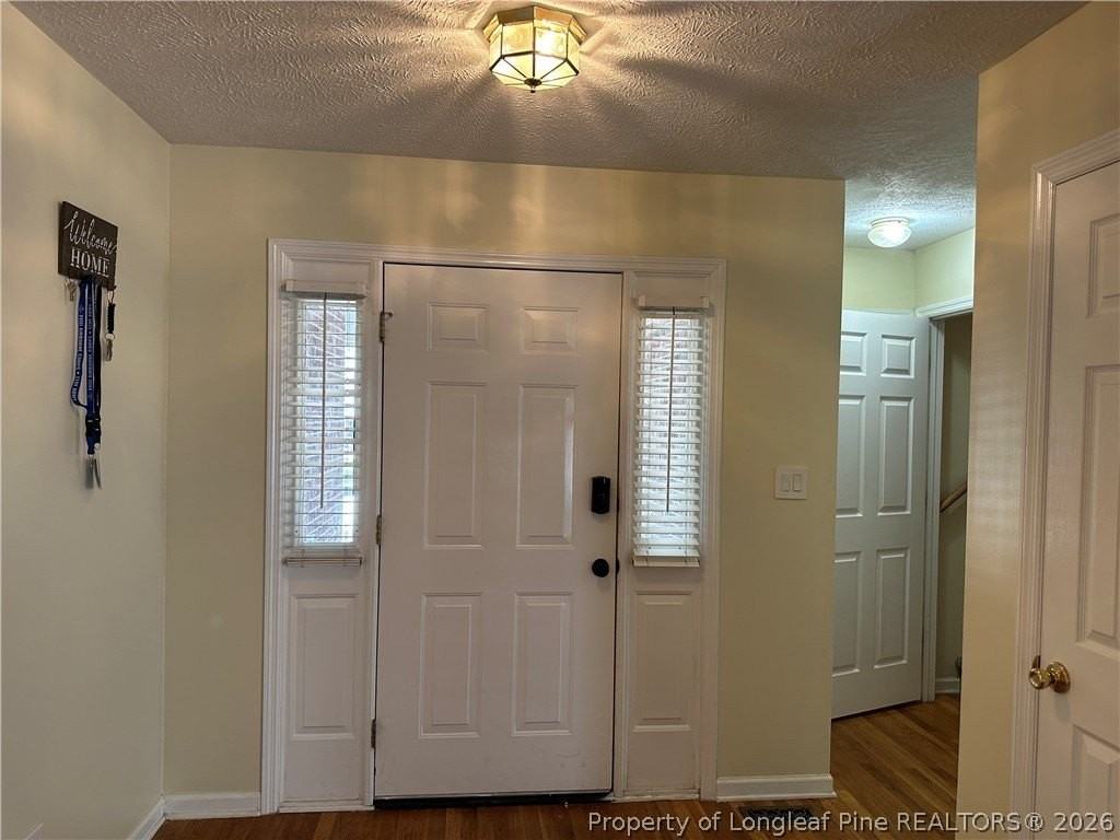 2827 Beringer Dr - Photo 6 of 42