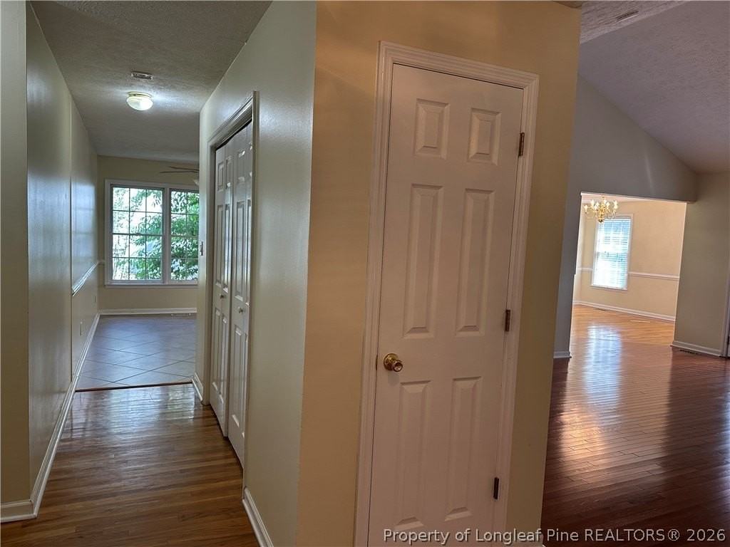 2827 Beringer Dr - Photo 7 of 42