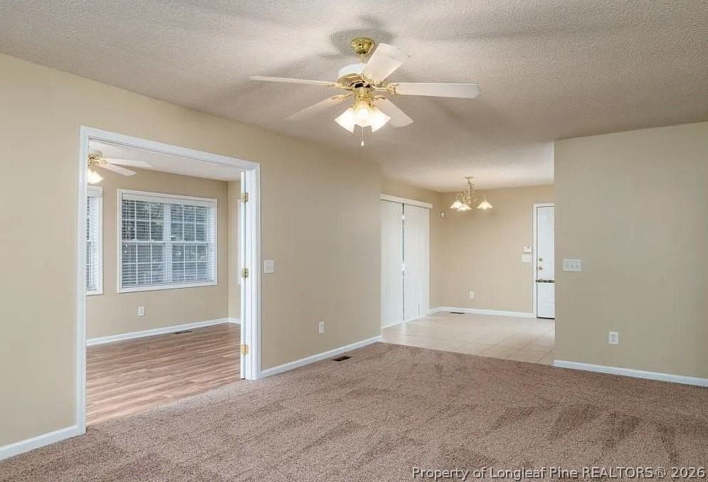 52 Forest Mountain Ct - Photo 5 of 16