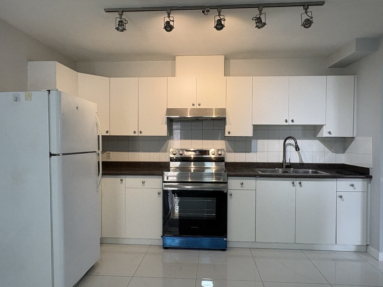 13138 110 Ave #1 - Photo 2 of 9
