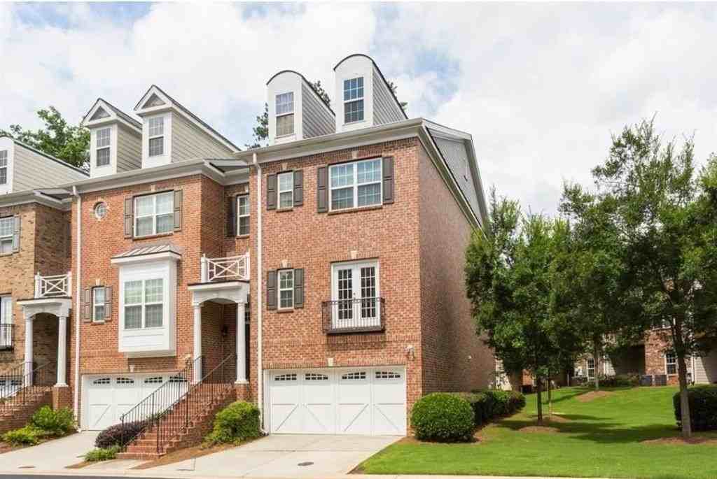 12820 Doe Dr - Photo 2 of 25