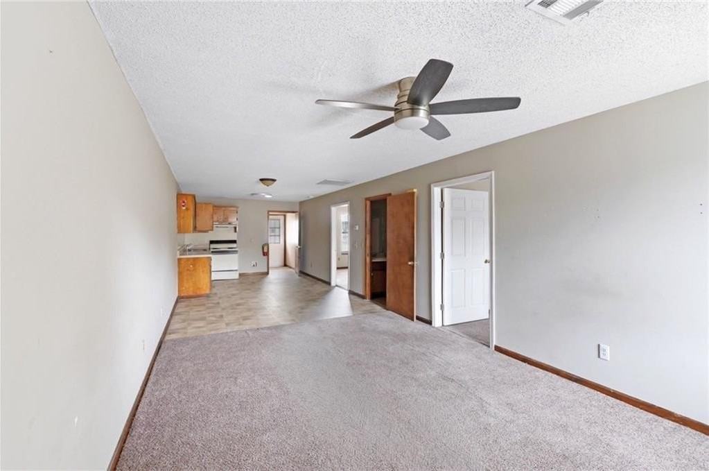 124 Evergreen Trl #A - Photo 3 of 10
